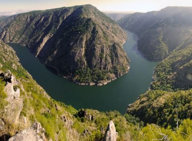 Cabo do mundo es uno de los rincones románticos de Galicia que ver en la Ribeira Sacra