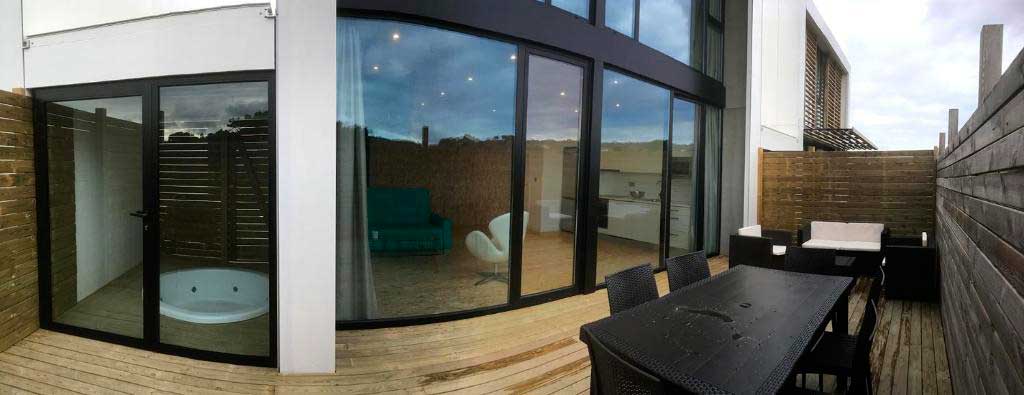 Las cabañas de Mardesía en Galicia tienen jacuzzi privado