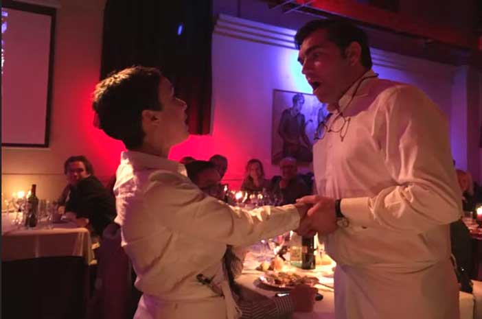 Una cena con espectáculo de ópera es un plan de aniversario en Madrid muy original
