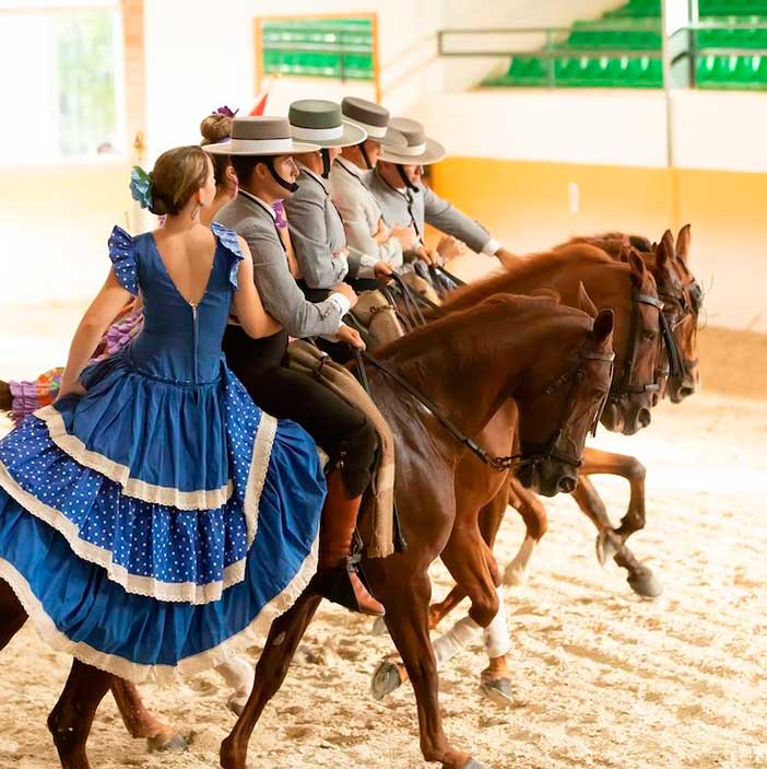 Un espectáculo ecuestre puede ser uno de los mejores planes para tu escapada romántica a Málaga