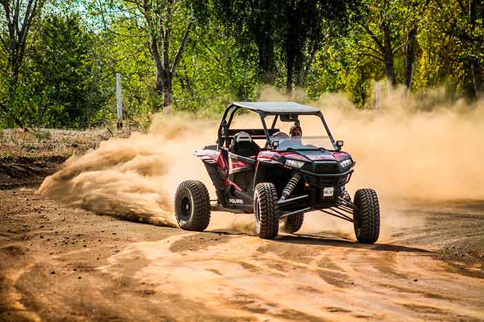 Una ruta en buggy es un regalo muy especial para un hombre al que le guste la aventura