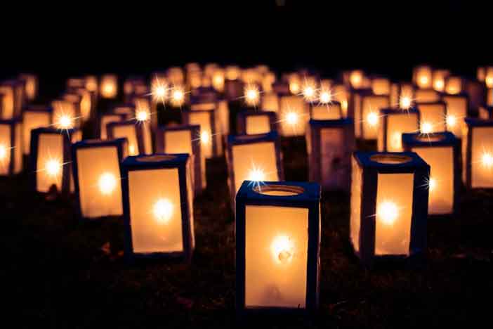 Los conciertos a la luz de las velas son una de las mejores experiencias que regalar en Alicante