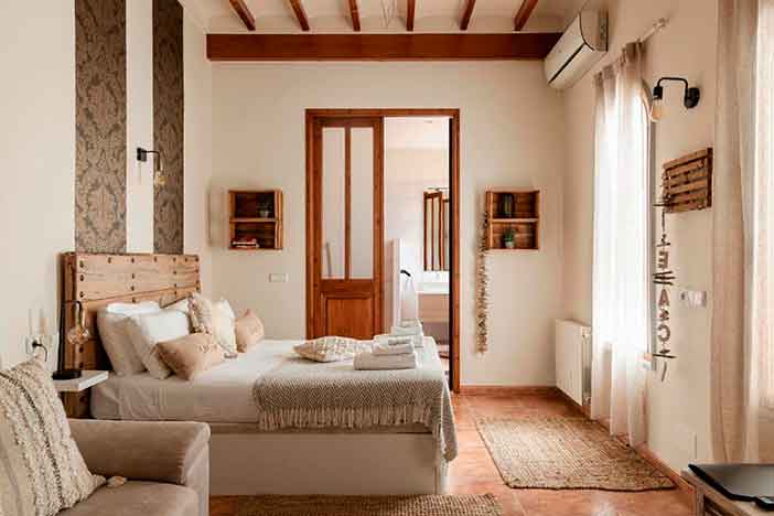 Casa Mistela es una casa rural ideal para una escapada romántica en Alicante