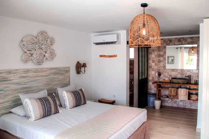 Finca Pura es un estupendo hotel naturista en Alicante cerca del mar