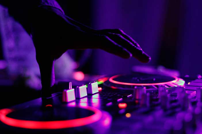 El hotel UMusic tiene una de las mejores terrazas de Madrid para los amantes de la música electrónica