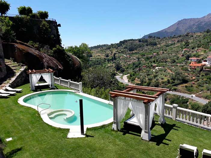 El hostal El Cerro es uno de los mejores hoteles con spa en Ávila