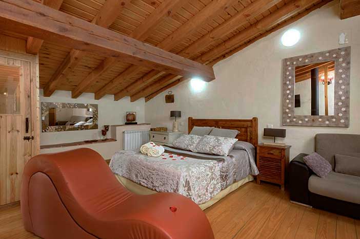 El Colirrojo es una casa rural con encanto perfecta para escapadas cerca de Madrid con spa