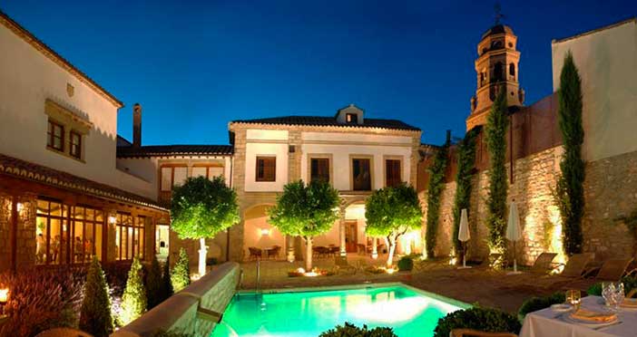 El hotel Puerta de la luna es uno de los hoteles más románticos de Jaén