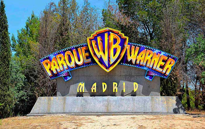 El Parque Warner es un buen lugar para organizar actividades de verano en Madrid