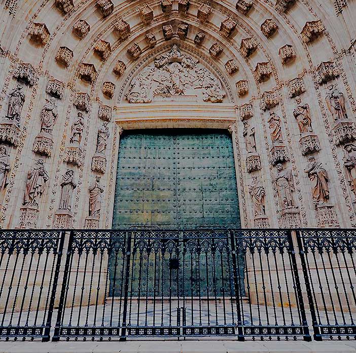 Acceso a la Catedral de Sevilla