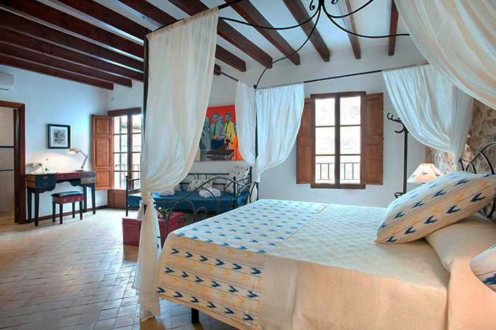 Petit Caimari es uno de los mejores hoteles románticos en Mallorca para una escapada relajante