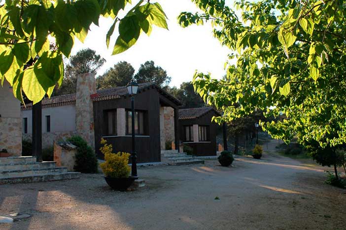 Las cabañas rurales El cerrete de Haro son recomendables para dormir en Cuenca una noche romántica