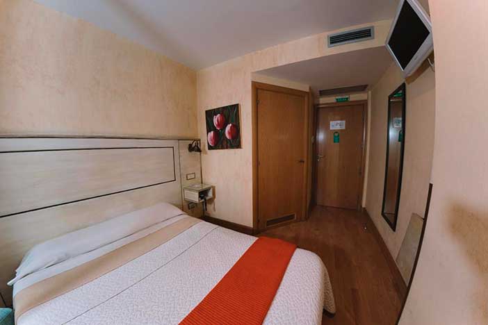 En el hotel Castillo de Javier hay habitaciones con hidromasaje en el centro de Pamplona
