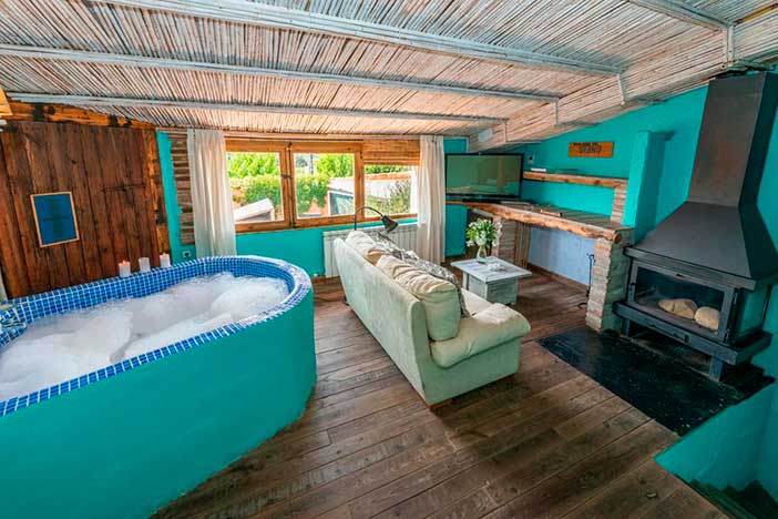 Les Vinyes es un hotel rural con spa en Cataluña con tan sólo 7 habitaciones