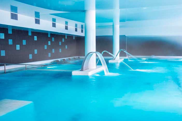 El Balneario Alhama de Aragón es uno de los balnearios en Aragón más recomendables para parejas