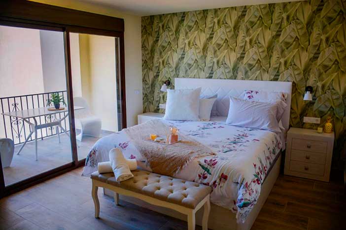 El Tossal es un hotel romántico en Alicante desde el que descubrir El Castell de Guadalest uno de los pueblos más bonitos de España