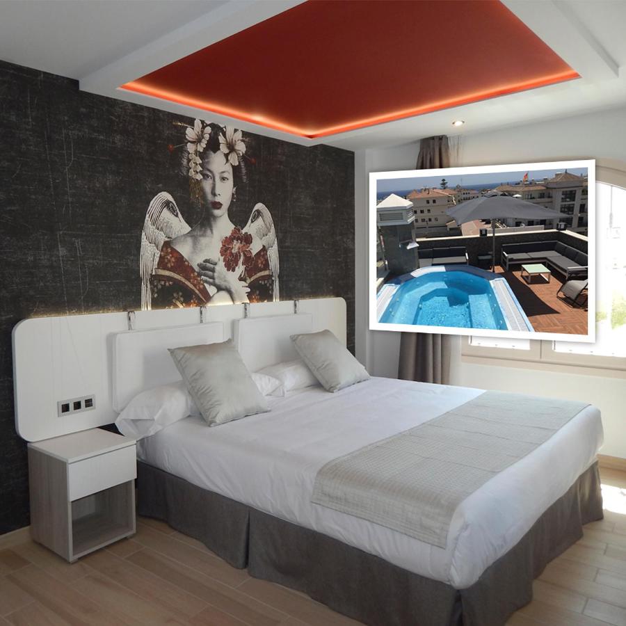 El hostal Doña Carmen es uno de los alojamientos con jacuzzi de Nerja con mejor relación calidad-precio